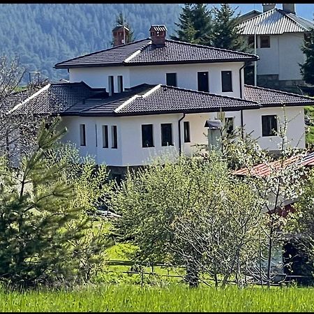 Къща За Гости Меча Стъпка Гела Экстерьер фото
